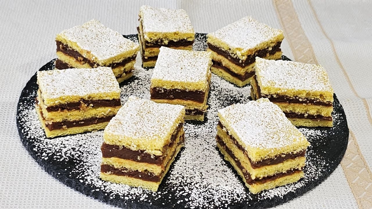Prajitura de Post cu Foi Fragede si Crema Caramel | O bunatate!