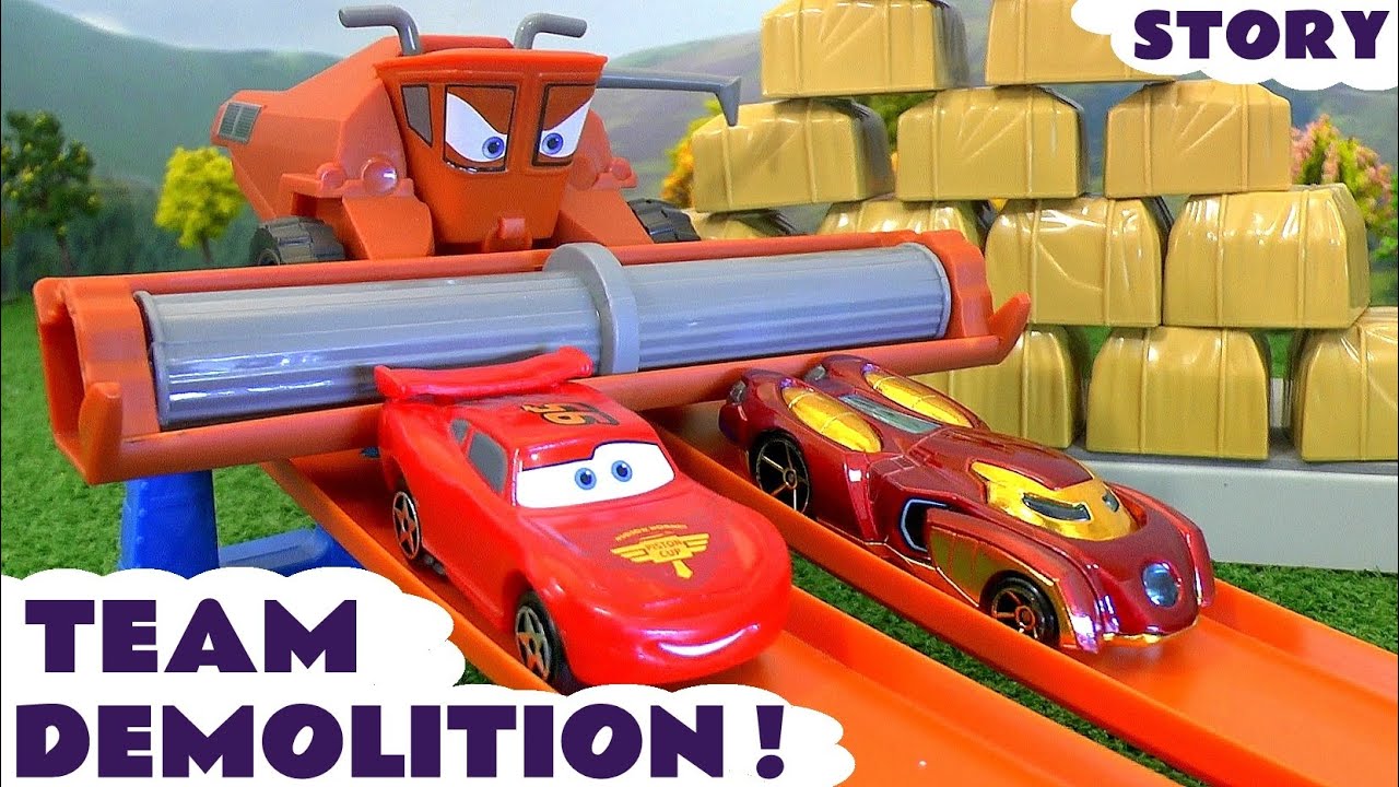 Disney Cars игрушки Frank & Мстители Капитан Америка Hot Wheels семья весело стены конкуренция