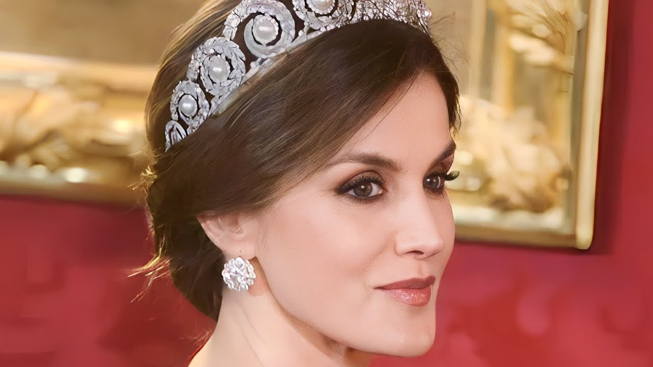 La Lujosa Vida De La Familia Real Española