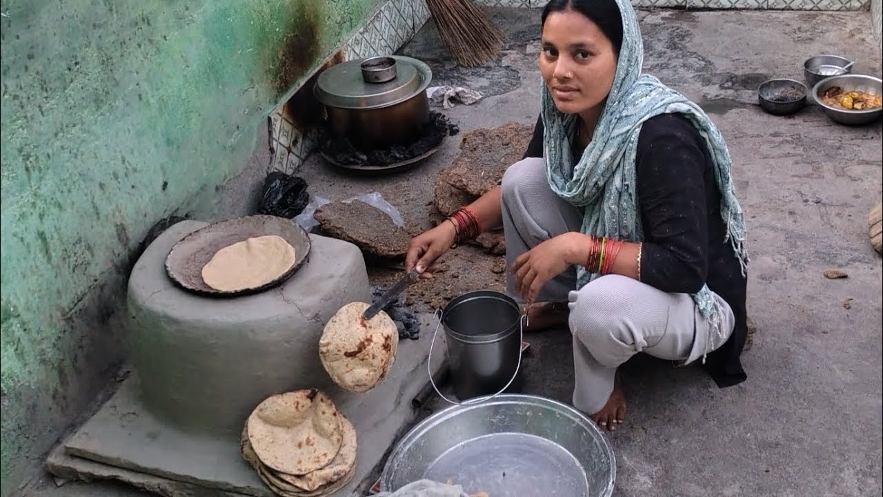 गांव को देसी खाना#