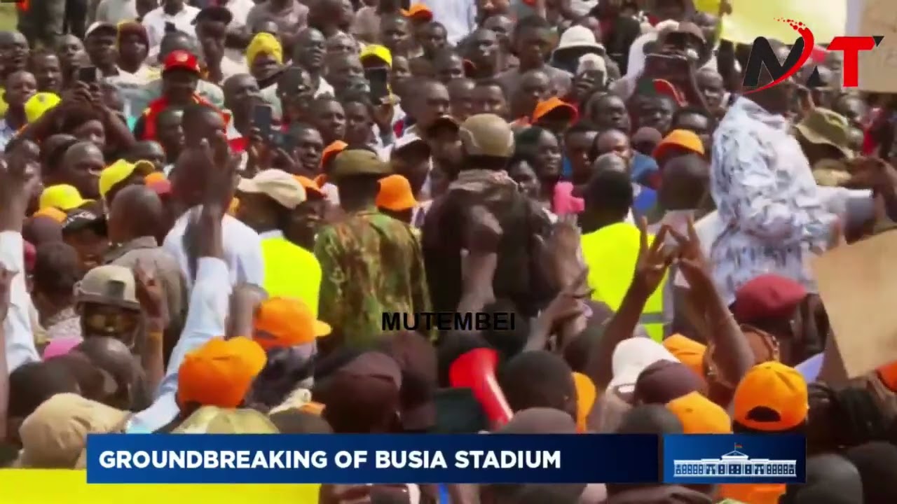 Oparanya EMBARRASSED in Busia – Crowd Heckles Him in Front of Ruto!