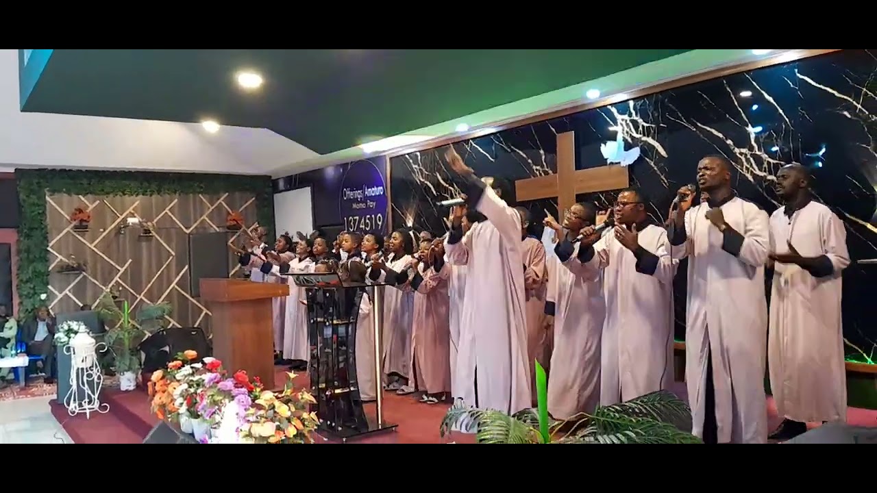 Inzira y'abakiranutsi by El shaddai choir EAR MURAMBI