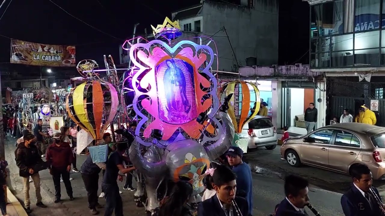 Desfile De Toros gigantesco Feria De Ña Pirotecnia #Xiutetelco 2022