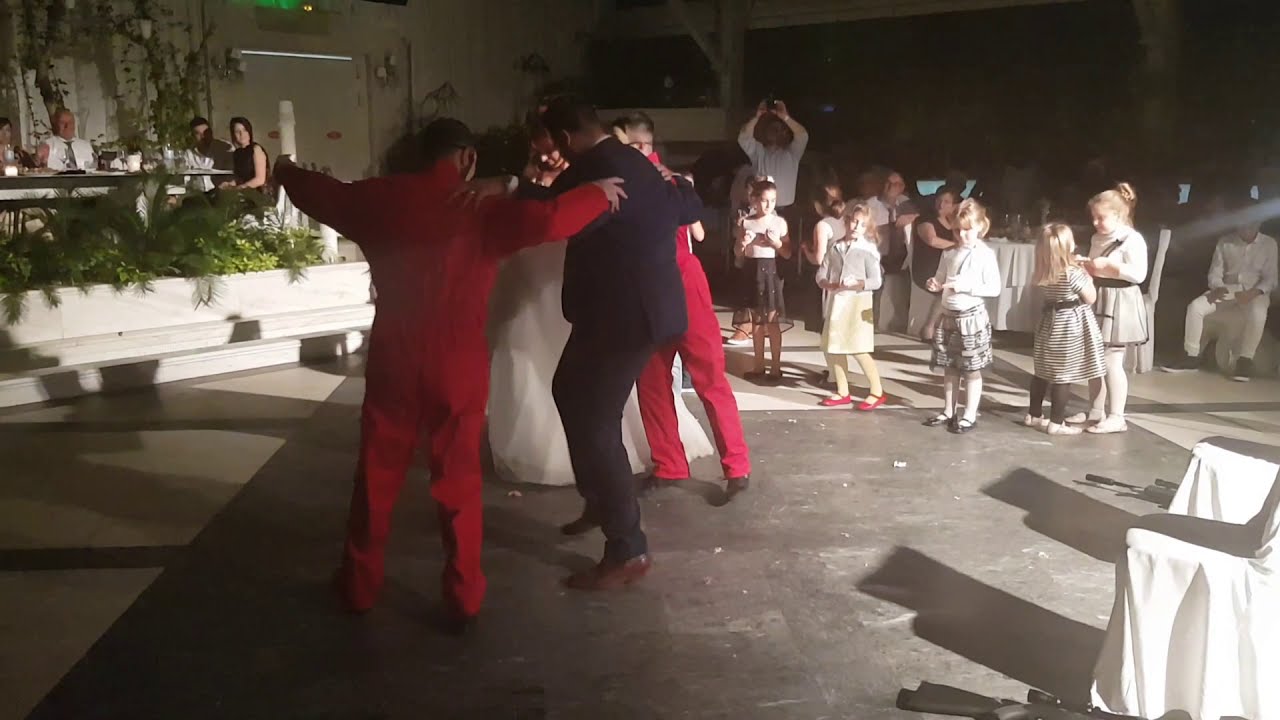 La casa de papel wedding dance surprise to actual police officers