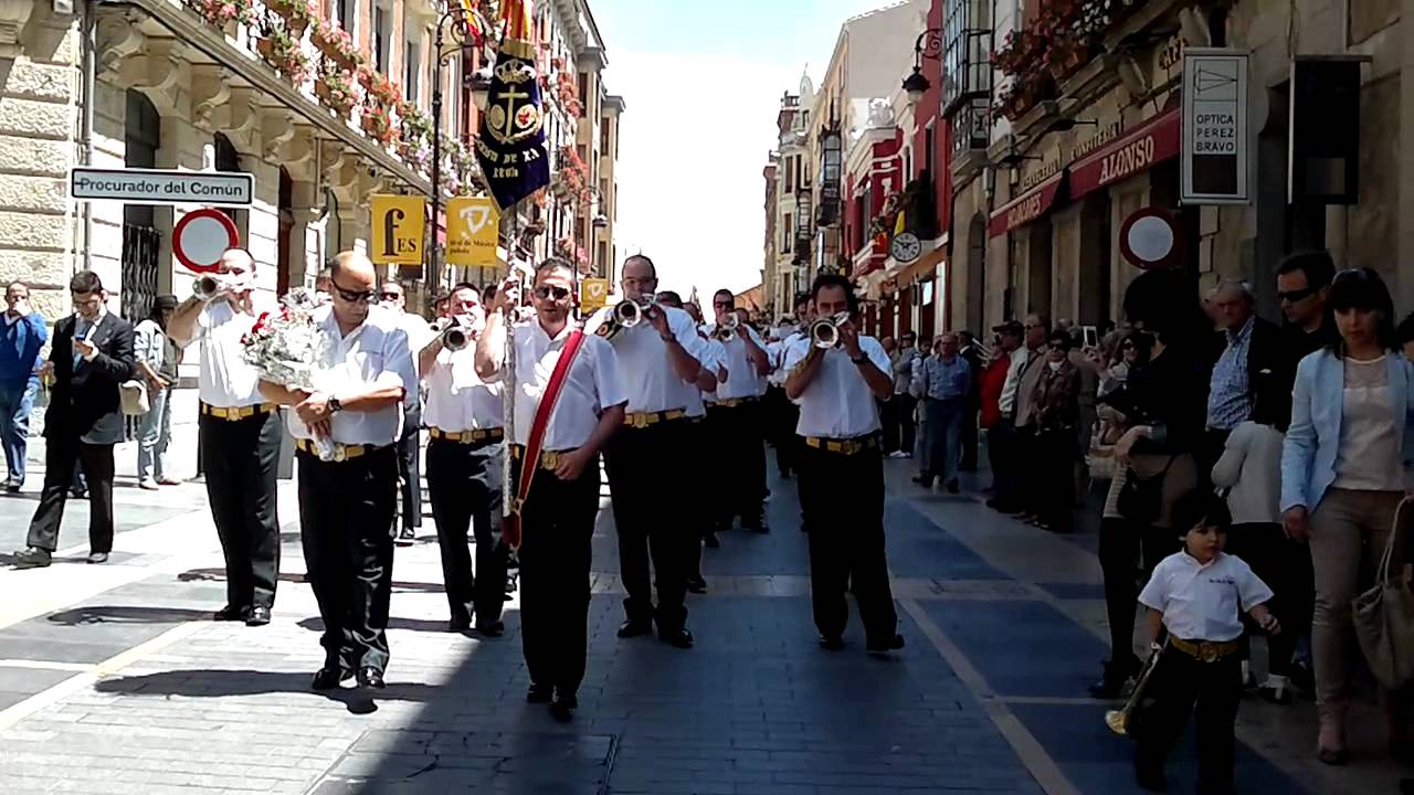 Corpus Christi 2012 León - BCT Stmo Cristo de la Victoria -Flamenca-