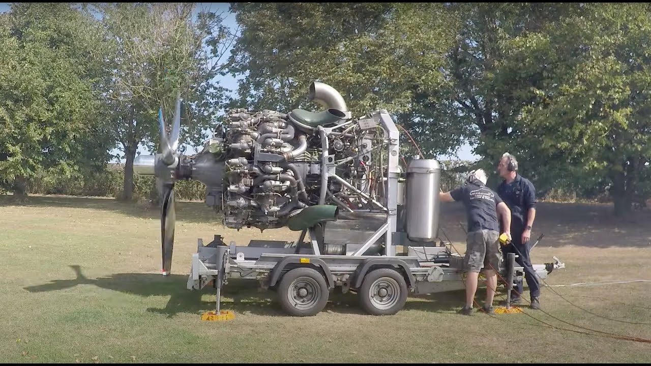 Wright R-3350 Duplex-Cyclone, TC18 turbo compound test run.