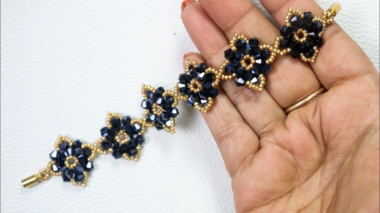 Black Beauty Bracelet//How To Make Beaded Bracelet Made With Bicone & Seed Bead//Handmade Bracelet