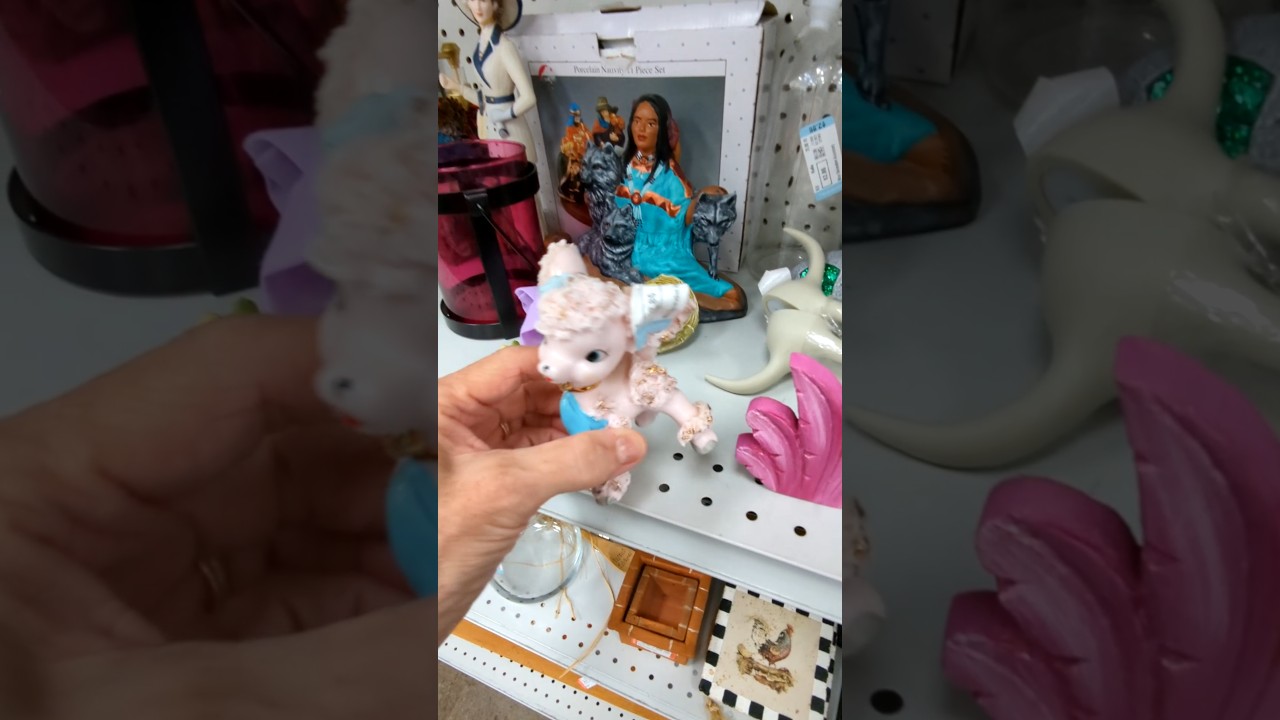 Goodwill Thrift with Me - Let's go Thrifting- haul #thriftwithme #charityshop #thrifthaul #thrifted