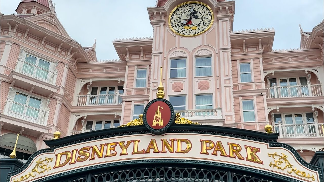Walking into Disneyland Paris
