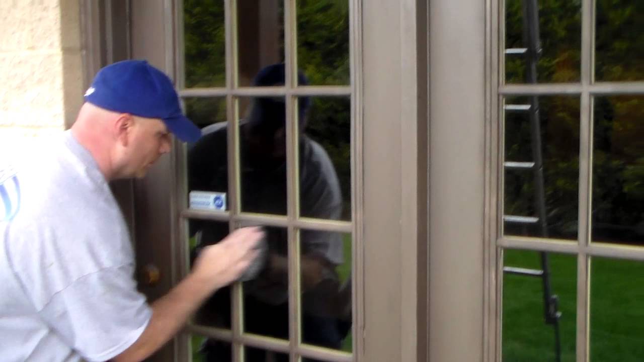 Window Cleaning with 0000 Steel Wool