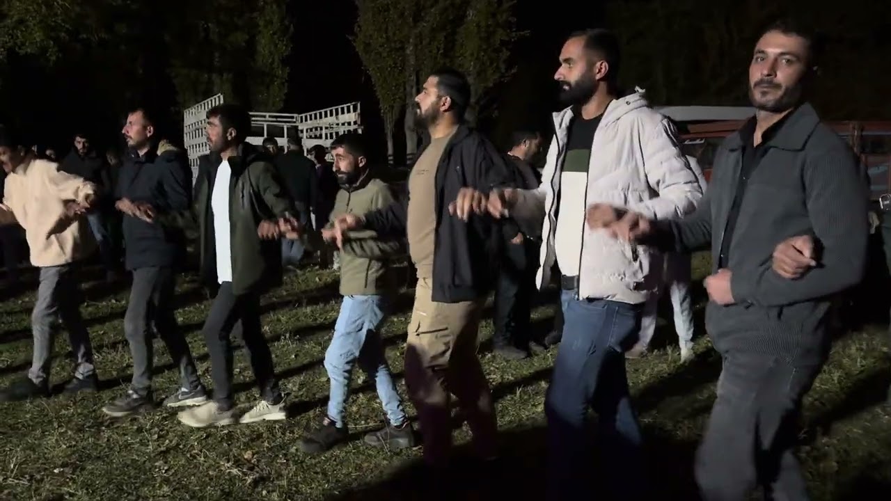HASANHAN K&Ouml;Y&Uuml;NDE KOMA DEM RESİTALLERİ. &Ccedil;ER&Ccedil;İ- HECİ HECİ HA NEKE- Pİ KURO KURO KURİNE 