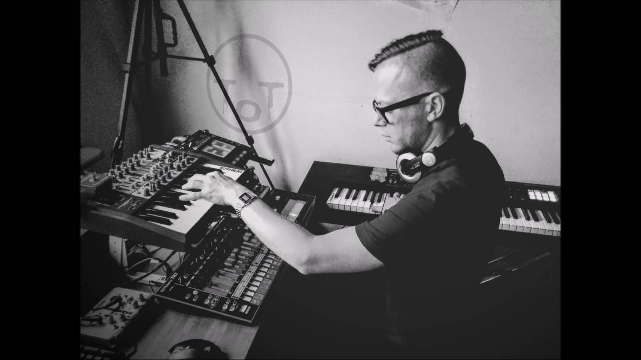 tothead / alfa (live, no mastering)
