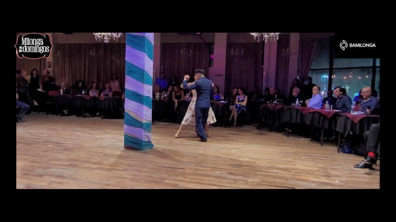 Bruno Mayo y Cinthia Diaz / 25 De Agosto / Milonga de los Domingos - 1