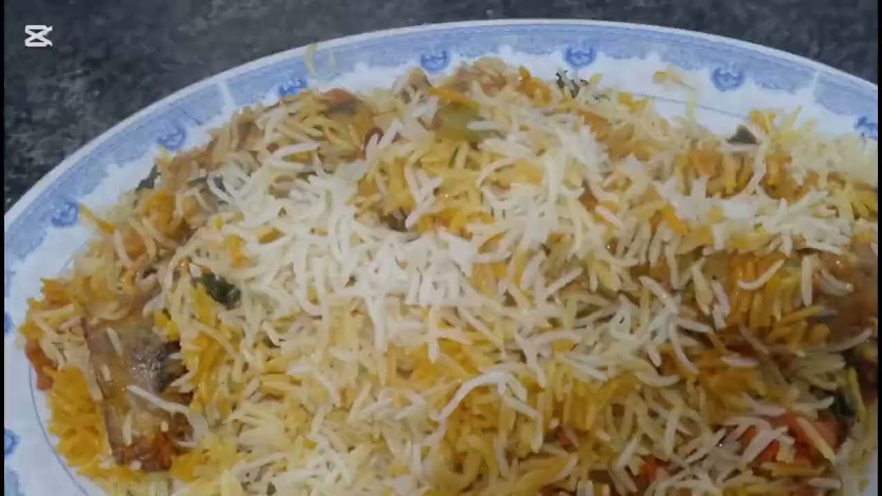 Bawarchi style chicken biryani. Maslalein darr