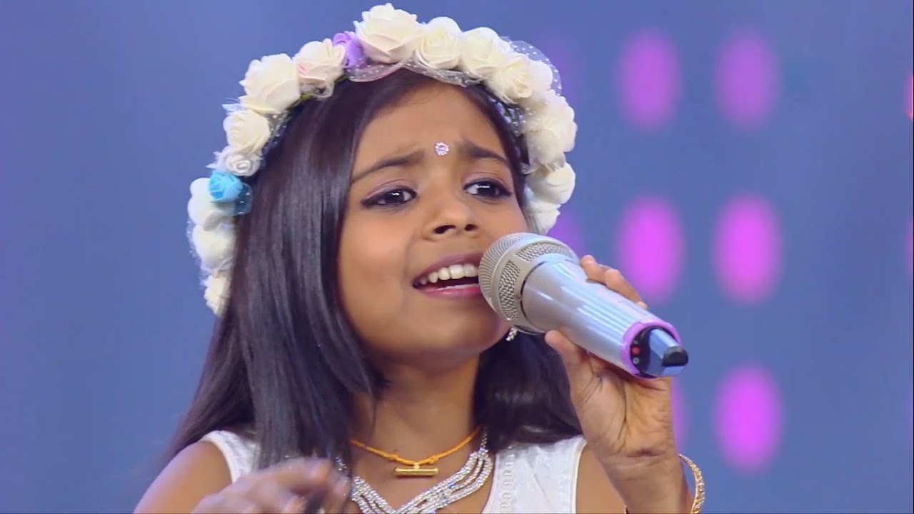 ടോപ്‌ സിങ്ങര്‍ വേദിയില്‍ പാട്ടിന്റെ മാലാഖയായി നമ്മുടെ സ്വന്തം ദേവികന്യാകുമാരി..!