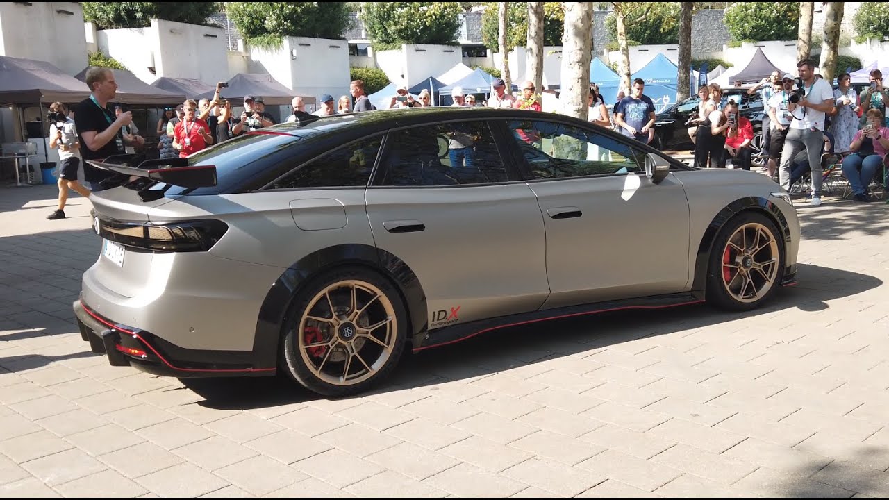 Weltpremiere VW ID.X Performance - ID. Treffen Locarno 2023