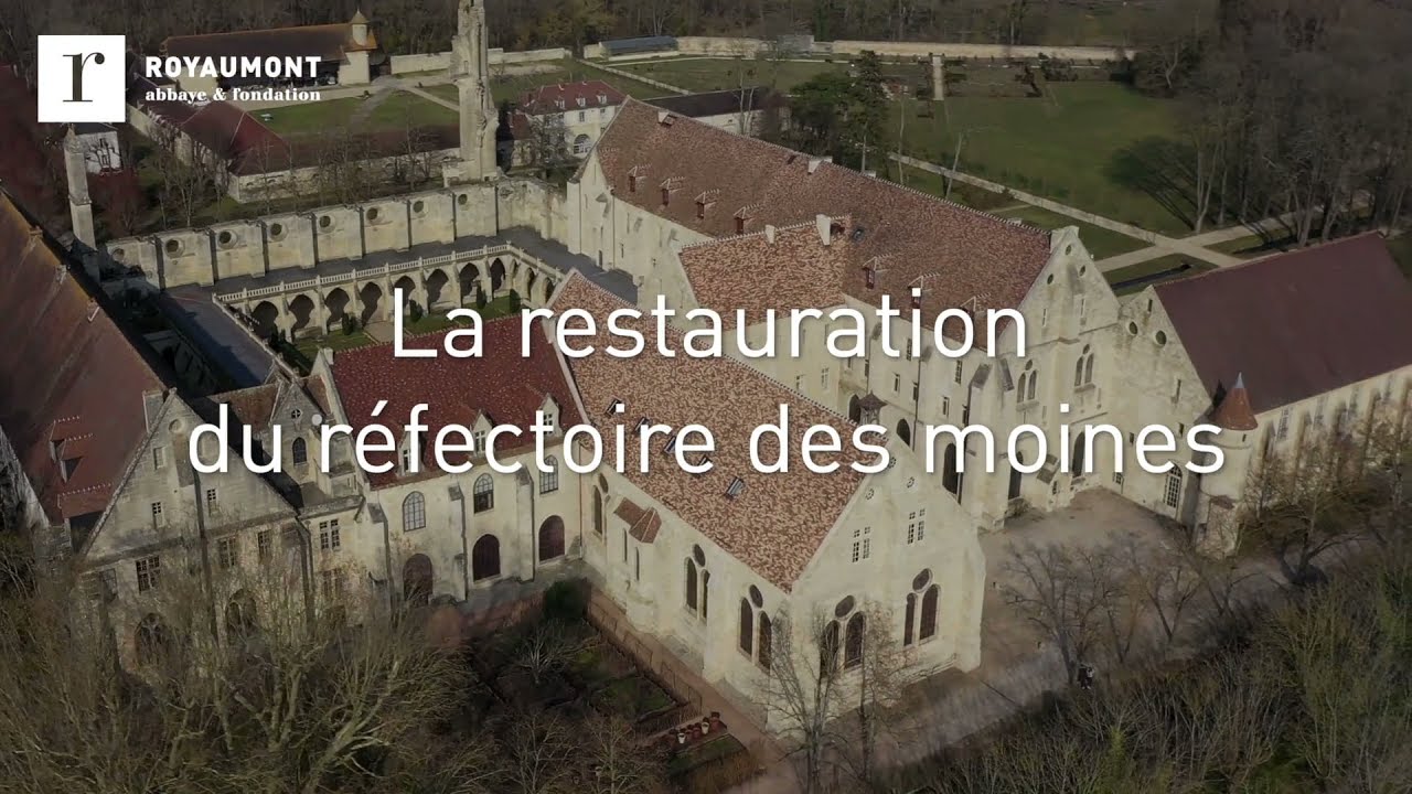 Royaumont dévoile la nouvelle toiture du réfectoire des moines et du chauffoir