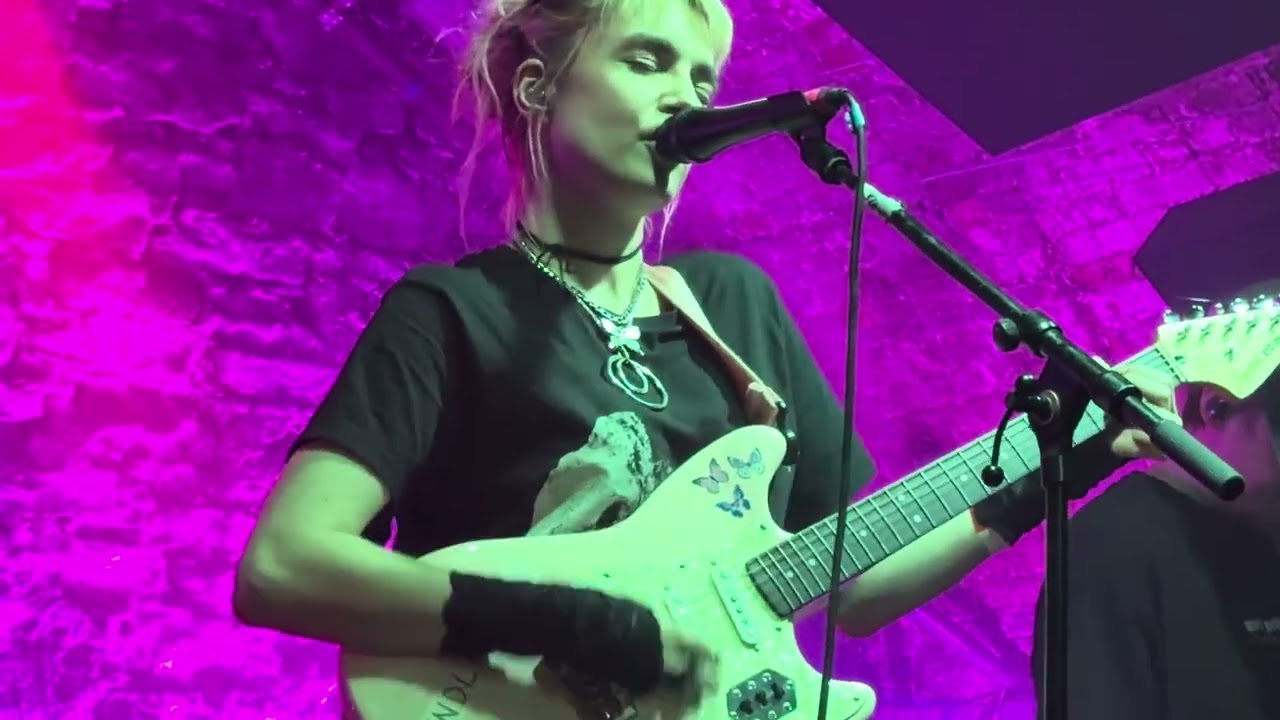 Yndling - Live at Loco Klub, Bristol, UK - 10.11.25