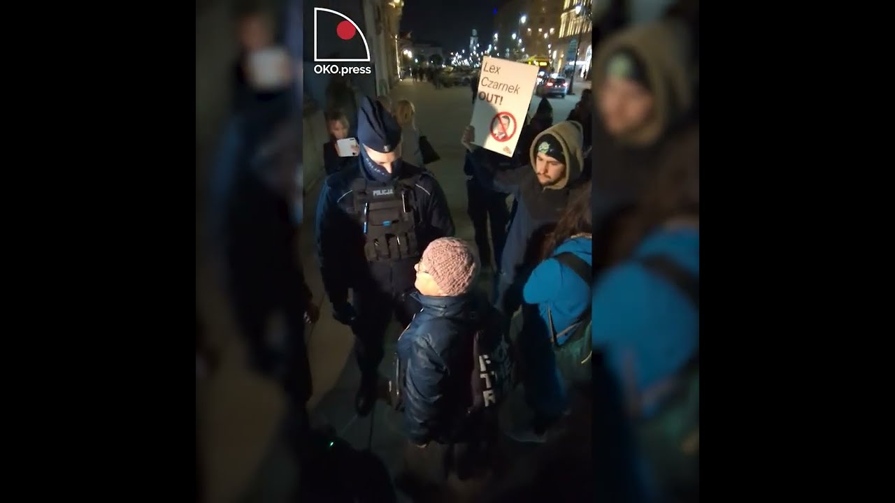 09.11.2022, protest przeciwko Lex Czarnek pod Pałacem Prezydenckim
