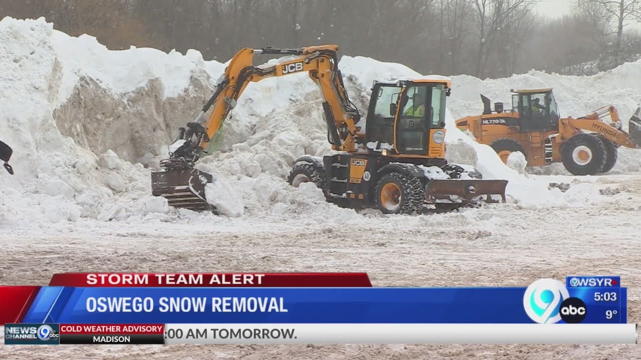 Oswego city crews working nonstop to clear snow after heavy storm