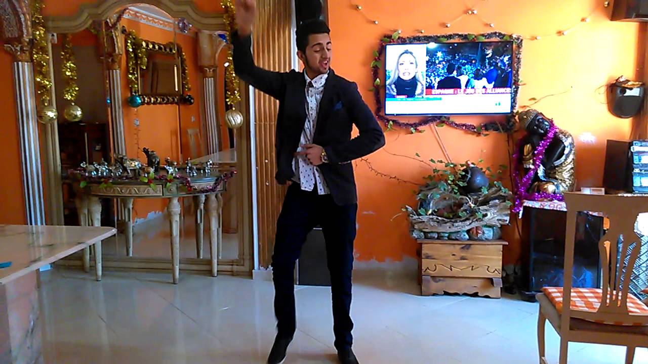 El bolo de baladre bailando por salsa