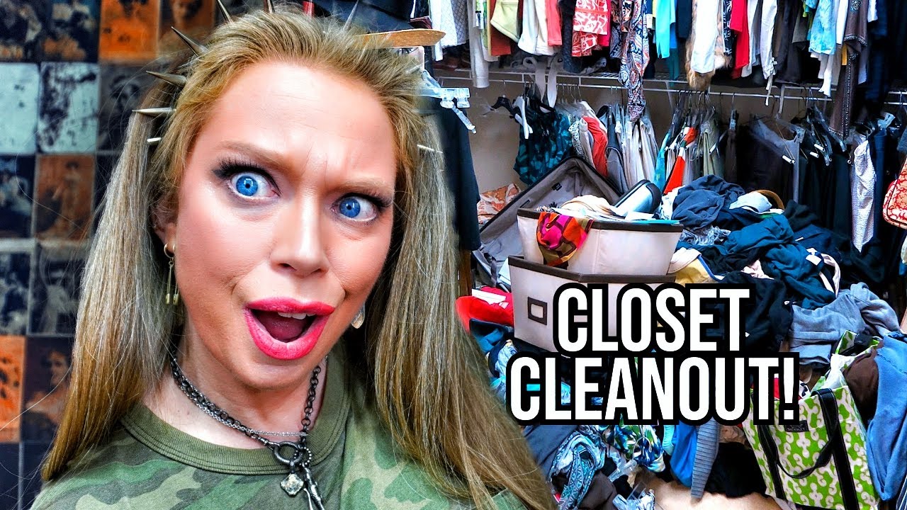 Satisfying CLOSET Deep Clean! (Cleaning Drawers I've Had Since I Was A Kid!)