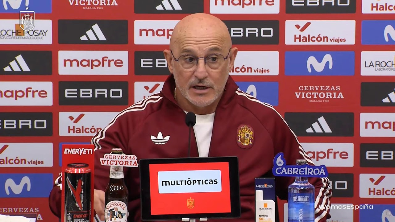 EN DIRECTO |  Rueda de prensa de Luis de la Fuente