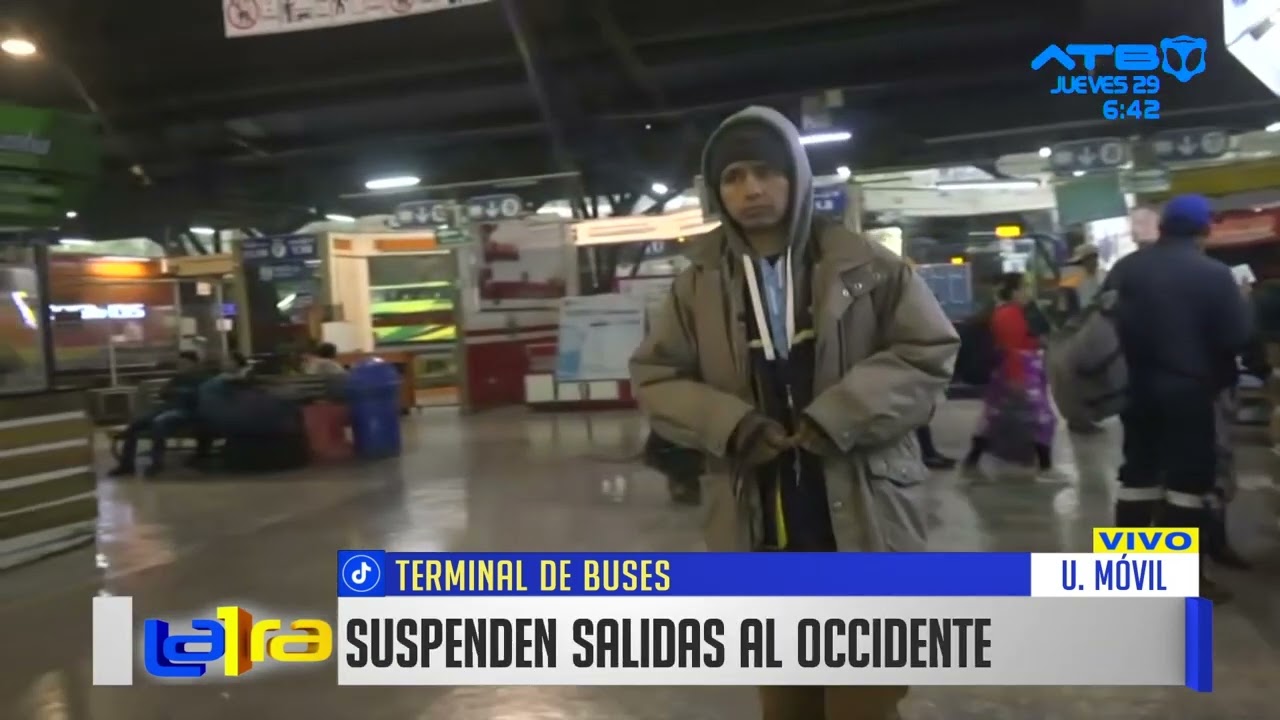 Suspenden salidas al occidente desde la Terminal de Buses de Cochabamba por bloqueos
