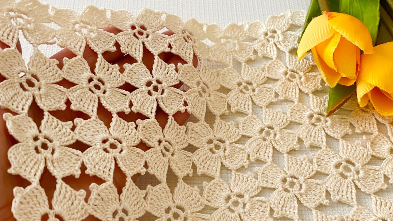 🌟Crochet‼️ How to Make a One-Piece Shawl, Blouse, or Runner with a Motif Look