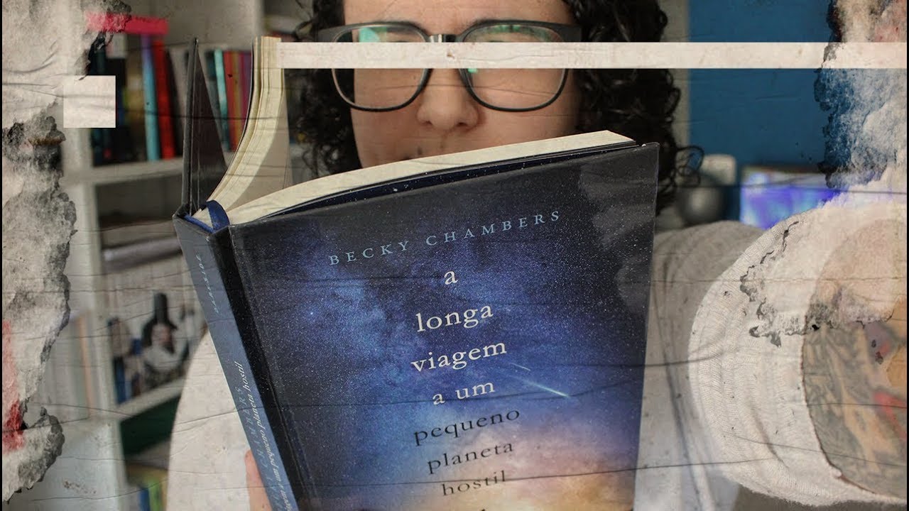 A LONGA VIAGEM A UM PEQUENO PLANETA HOSTIL