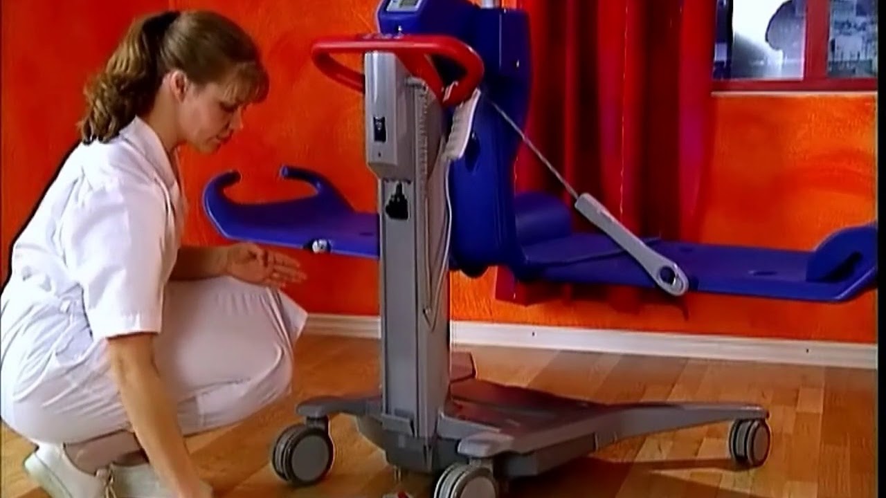 Miranti lyftbadvagn instruktionsvideo | Hygiene | Arjo Sweden