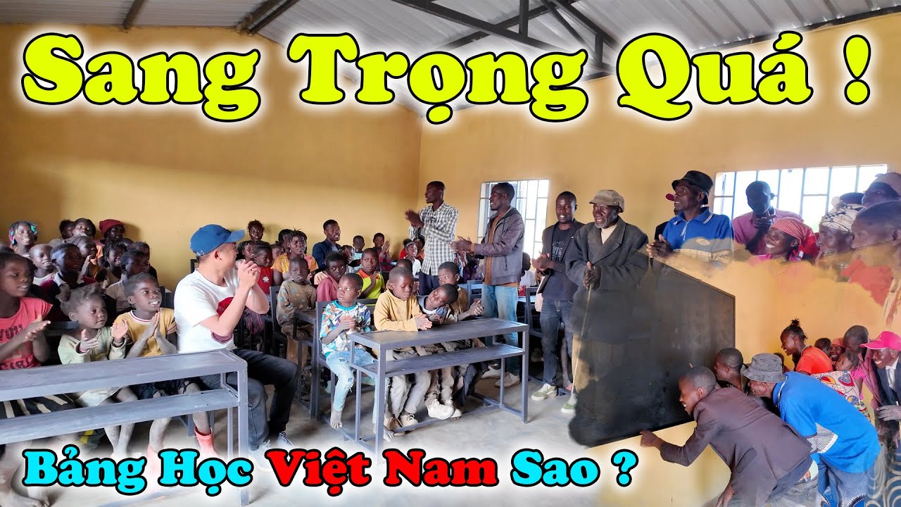 Công Giáp || Thầy Giáo Và Người Dân Ngạc Nhiên Khi Lần Đầu Tiên Nhìn Thấy Bảng Học Việt Nam !!!