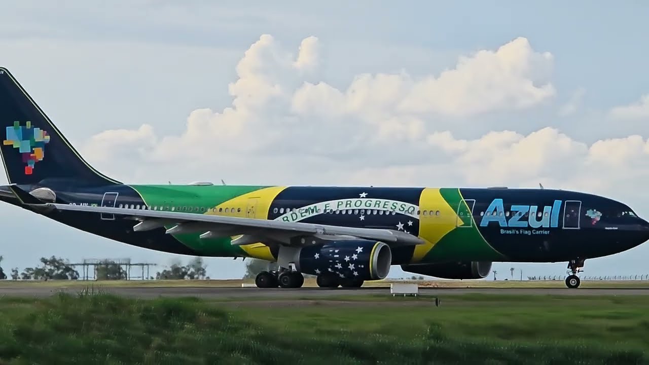 Incríveis imagens da decolagem de um belo Airbus A330. #aviation 