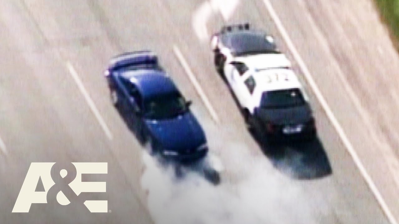 “That’s INSANE!” Driver Shocks Police in Wild High-Speed Chase | Why I Ran | A&E