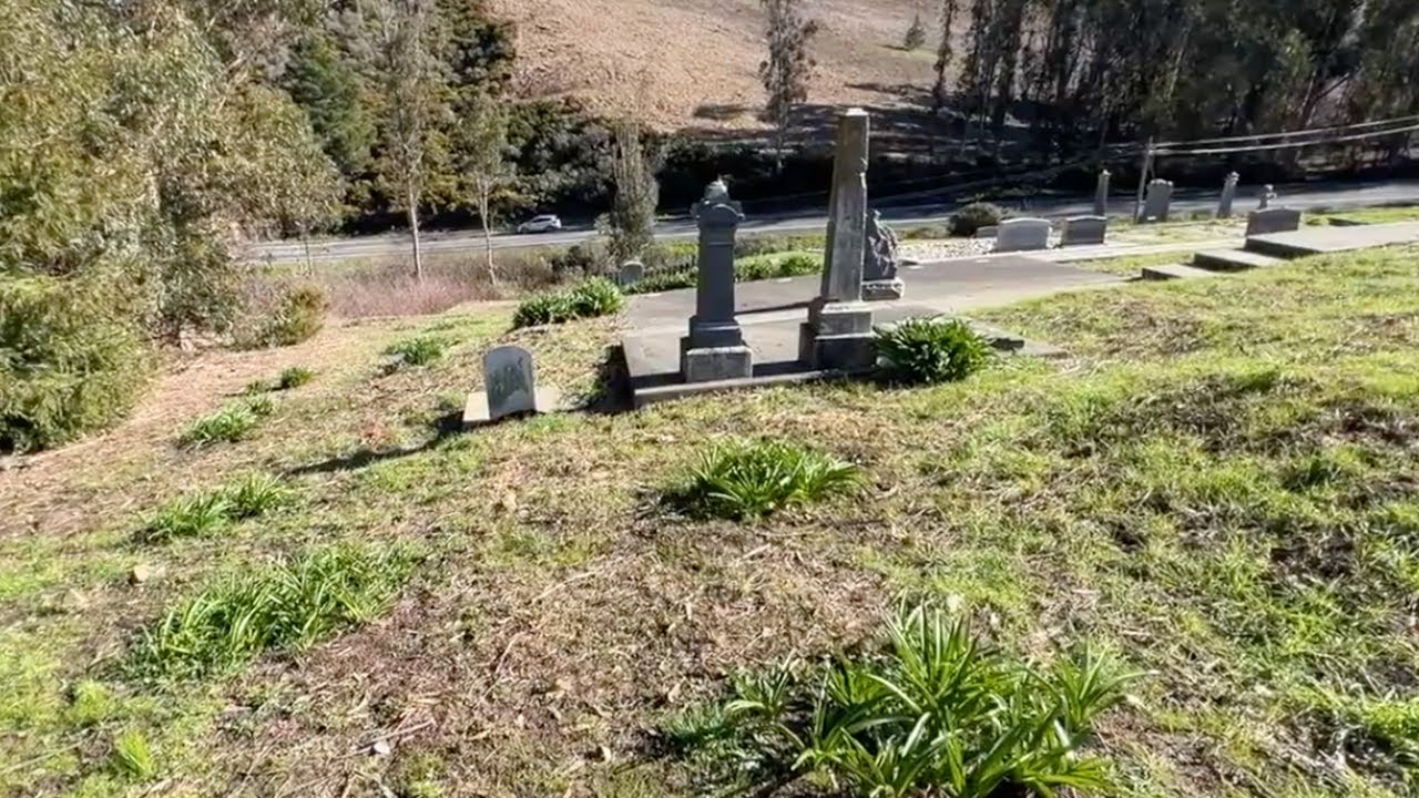 How to Walk Respectfully in Cemeteries