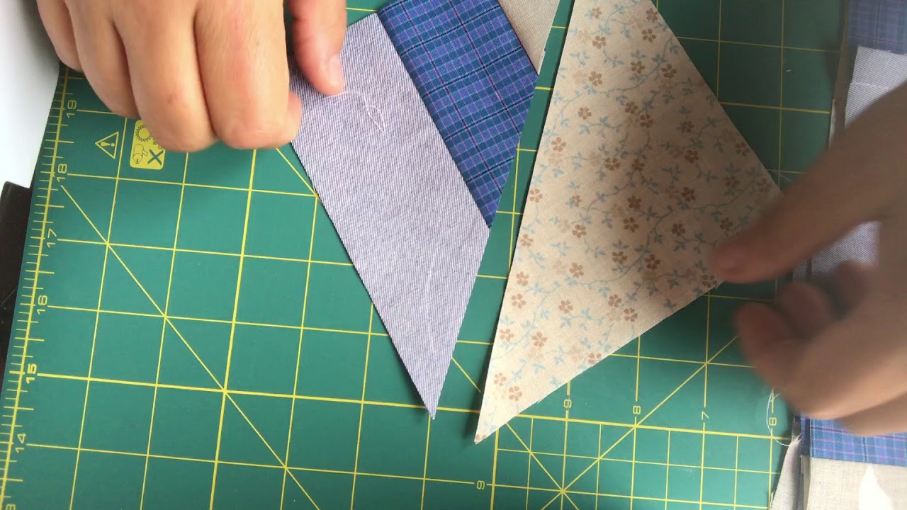Aula de Patchwork- Cortando tiras e fazendo quadrados para blocos.