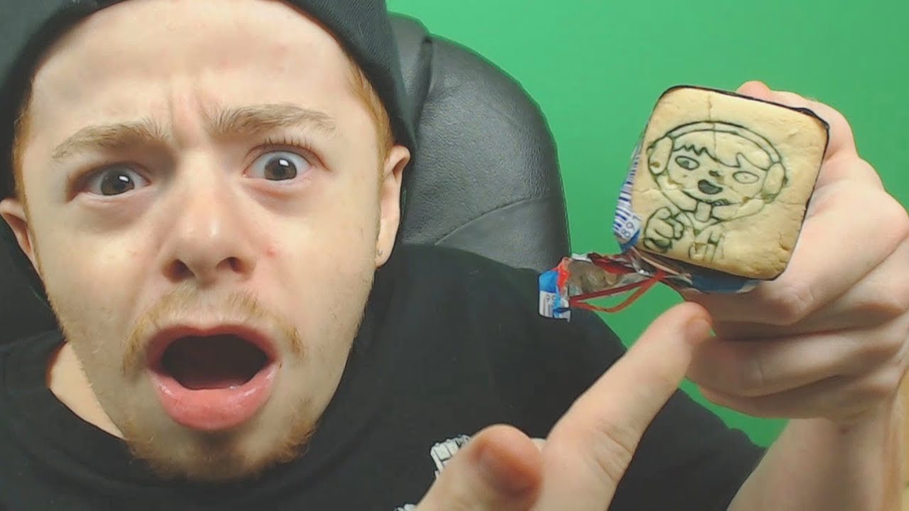 Trying Candy From BRAZIL!