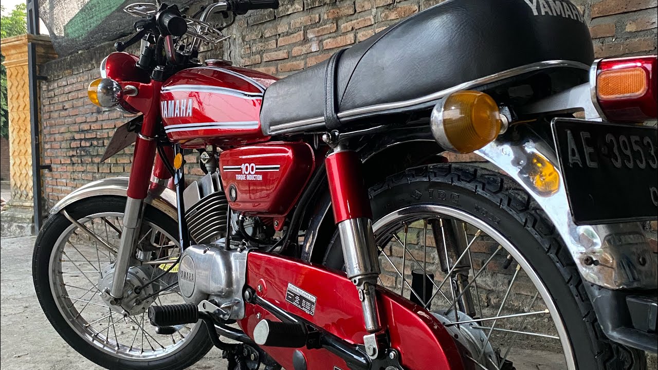 Yamaha RS100