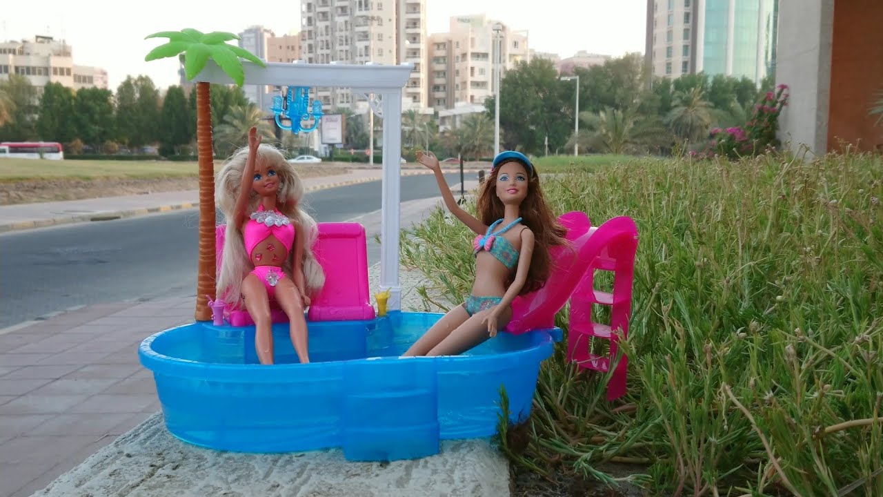 Barbie Glam Pool