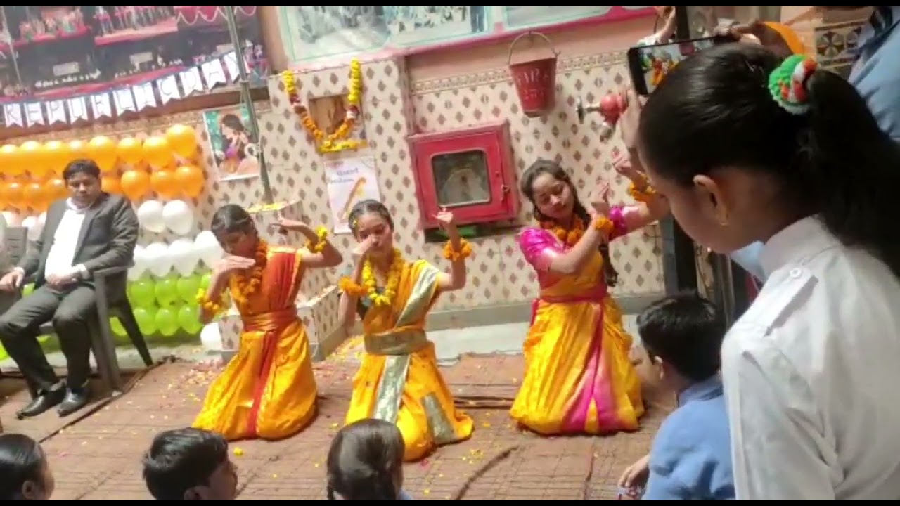 Maa Saraswati Sharde||BCC Morden Public School Azadpur Delhi ||मां सरस्वती शारदे