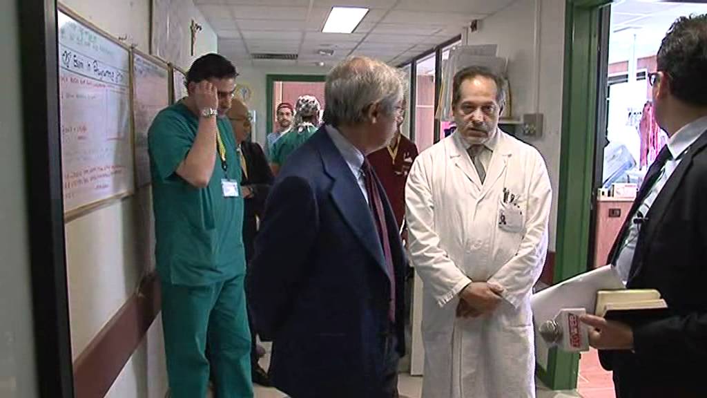 La visita del Presidente Raffaele Lombardo, al San Raffaele Giglio di Cefalù (22-03-2012)