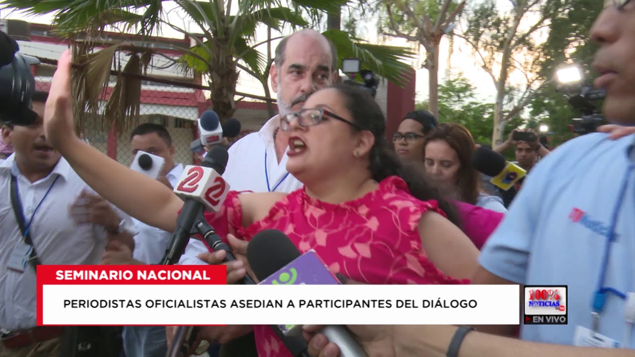 Periodistas oficialistas asedian a participantes del diálogo