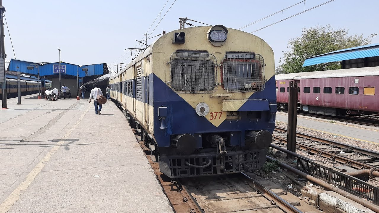 Journey from Delhi Junction to Delhi Shahdara Junction in MEMU Local Train