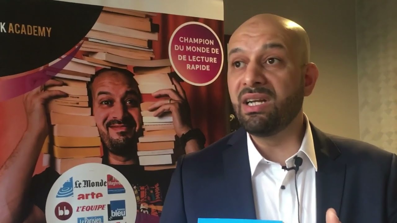 Mohamed Koussa présente son livre sur la lecture rapide