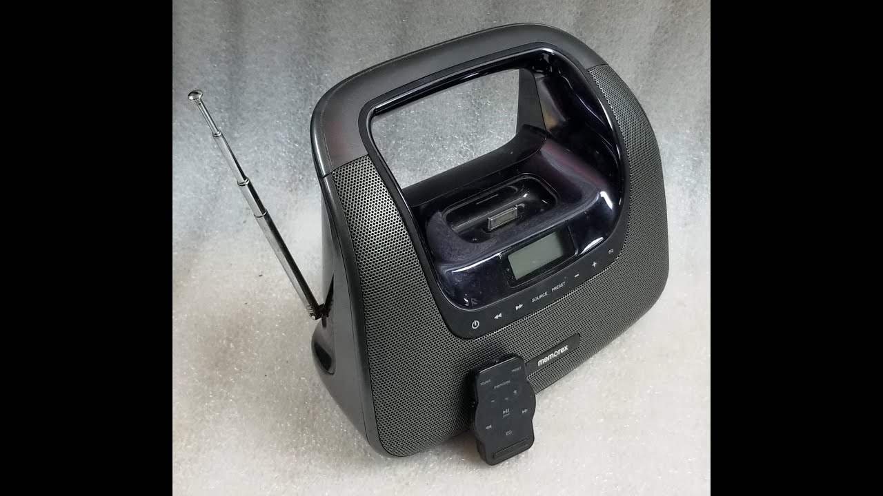 memorex MiniMove Portable Boombox for iPod Model No  Mi3xGPHCA