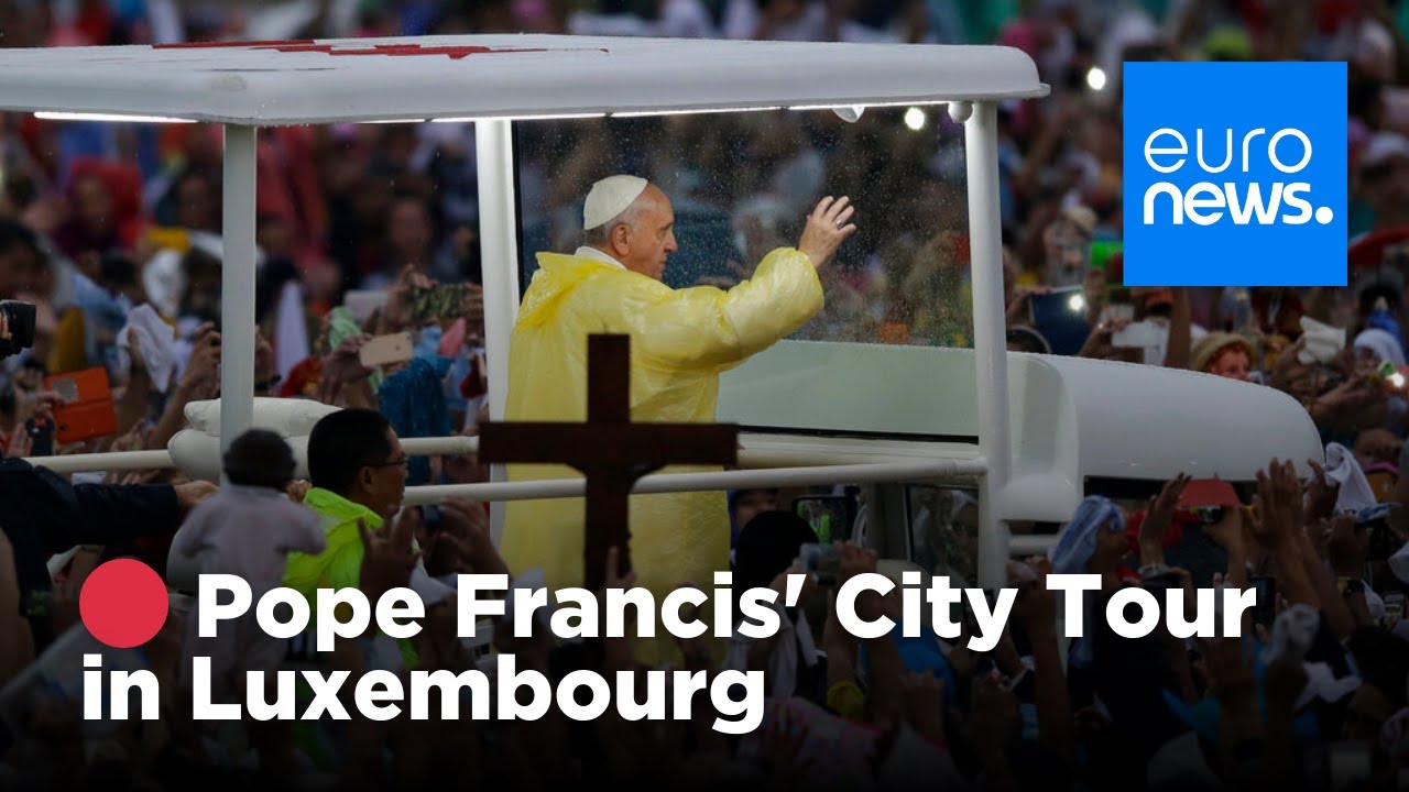 🔴 Pope Francis' City Tour in Luxembourg: greeting from the Papamobile | No Comment