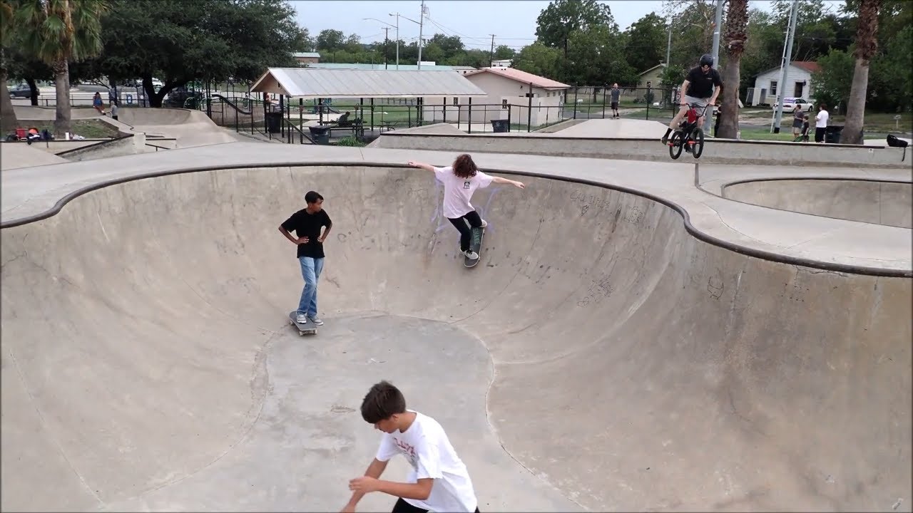 Sk8tr Boi's 
