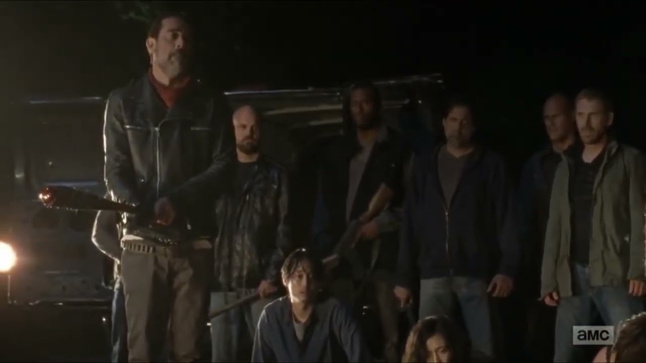 Negan doesn&rsquo;t kill Glenn (Alternate scene) The walking dead.