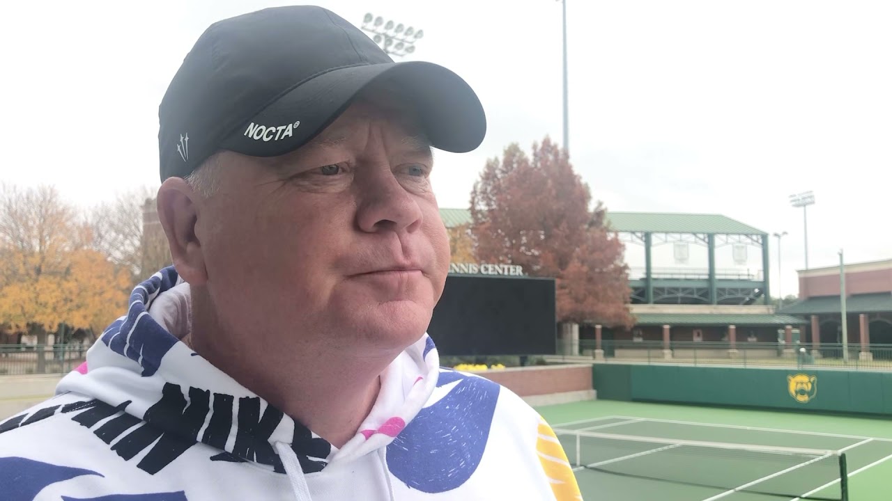 What Makes a Good College Tennis Coach?