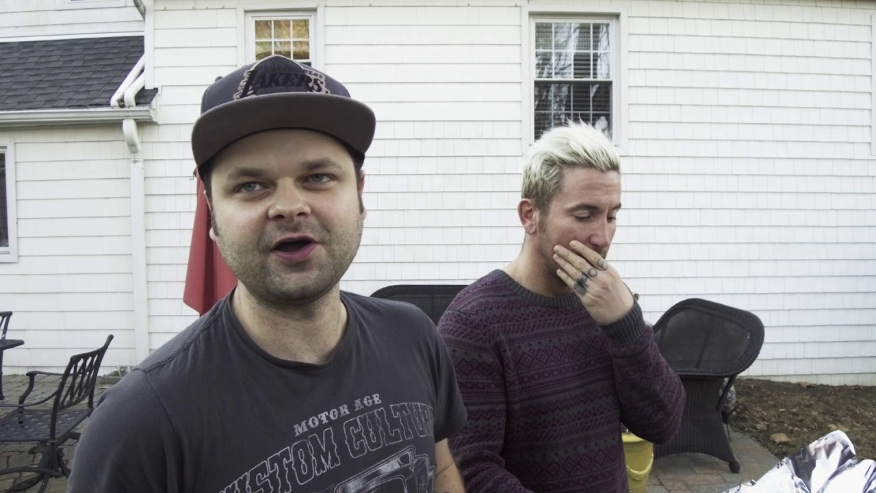 Thanksgiving with Hollywood Undead (2017)